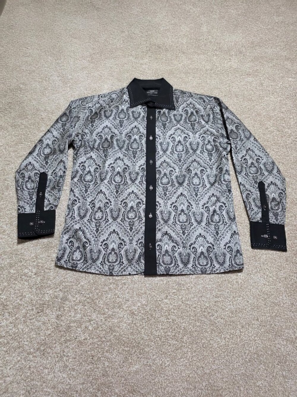 Steven Land Modern Fit Paisley Button Up Shirt Black Gray Men’s XL Studded